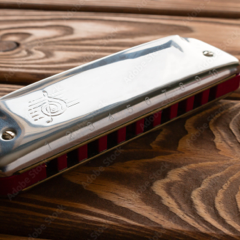 Jouer de l'harmonica